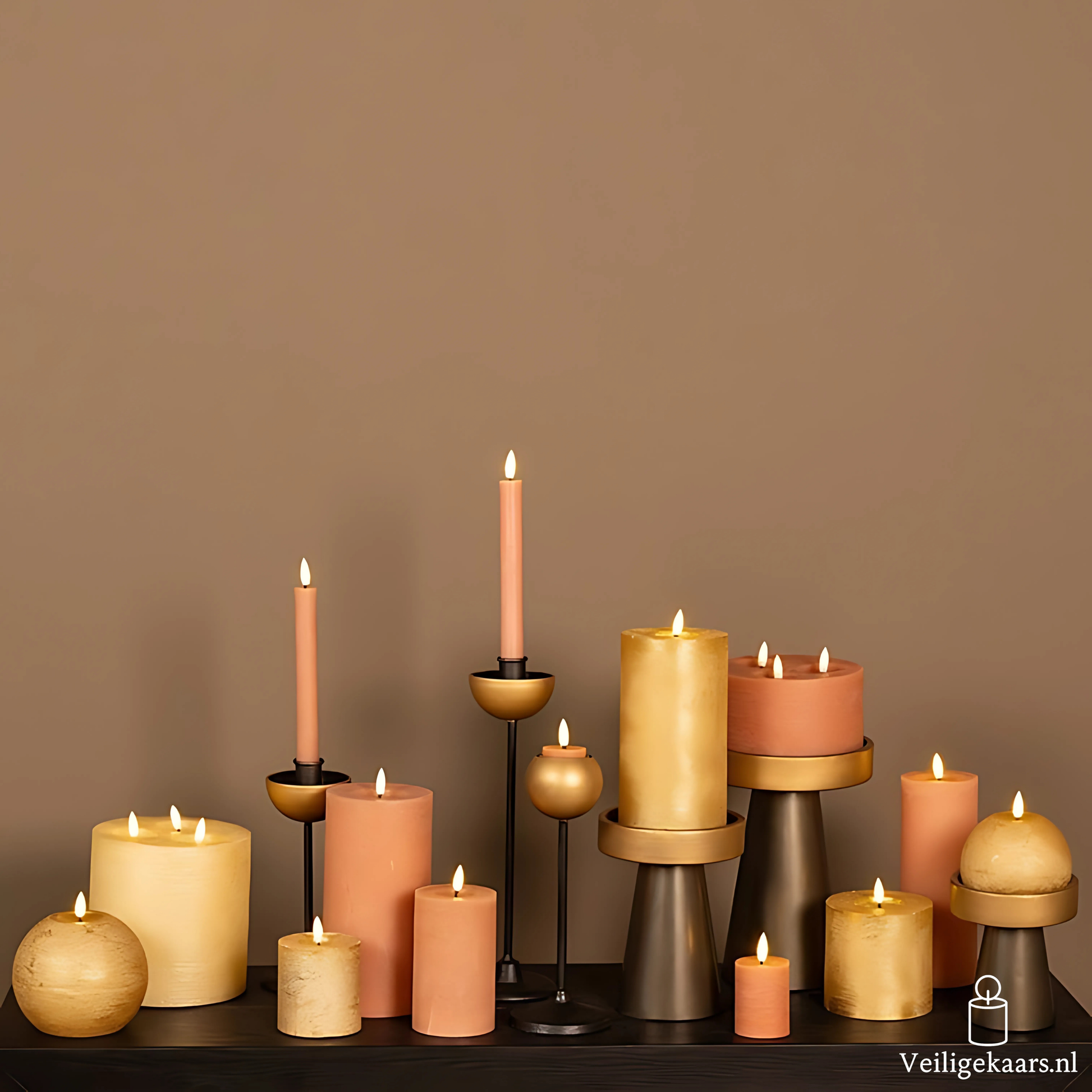 Dinerkaarsen 2 stuks - Rustiek - Roze - Groot